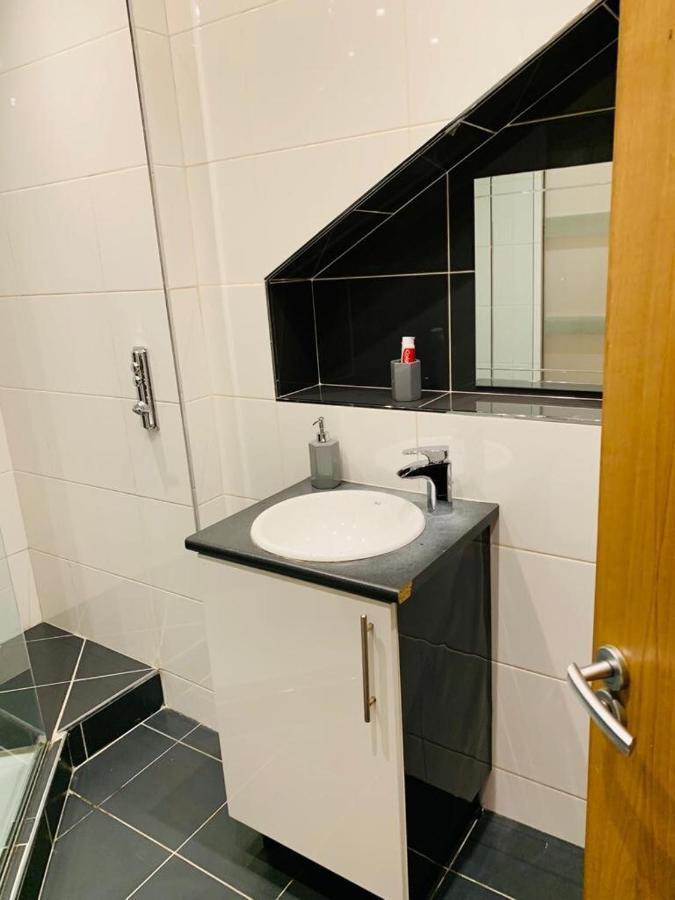 Executive Sunderland (Tyne and Wear)