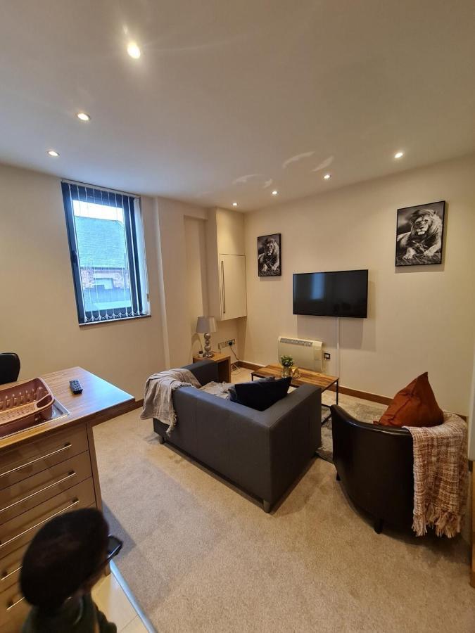 Apartment Executive *